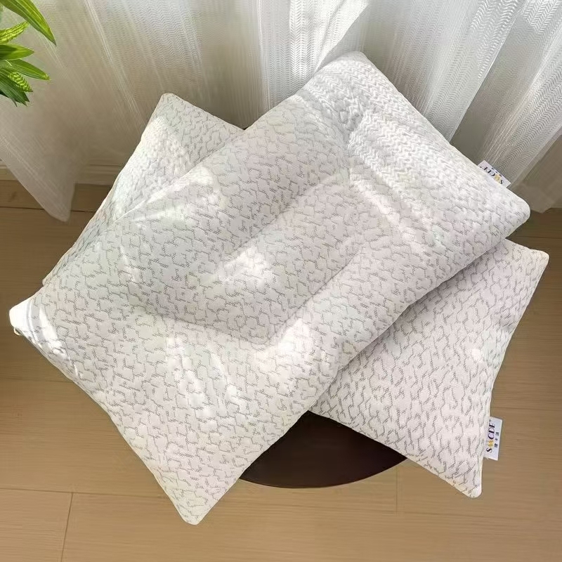 乳胶颗粒枕 尺寸35/55 重量 1.6斤左右 几块钱一个 一包150个 5000只左右，全清价格便宜
