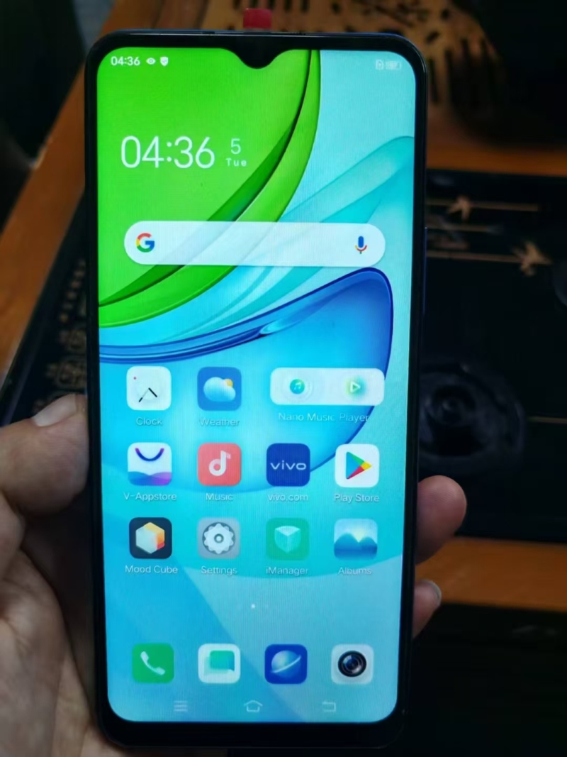 Vivo Y72 5G国际版，单机300台左右，包装可配，低价处理。