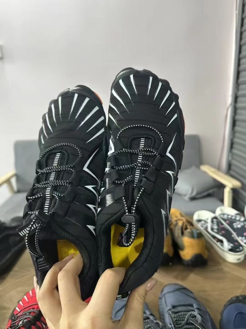 小几块钱，亚马逊下架的鞋子380双