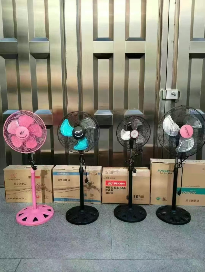 12寸风扇337台 14寸风扇286台 ​所有都是全铜电机，价格超级便宜，用10年都不会坏