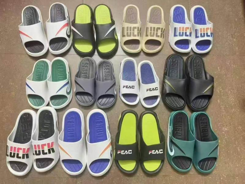 拖鞋9000双 杂款男女鞋 36-45码