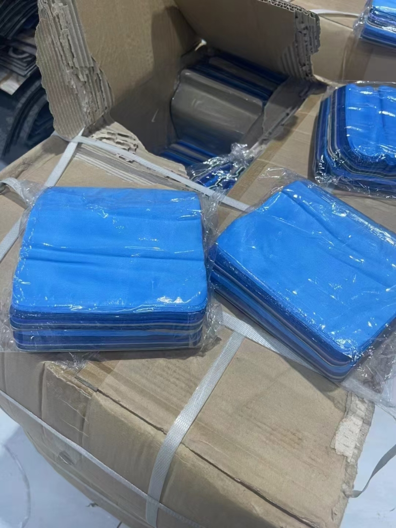 好质量的眼镜布到货12000张，一包100张，整整齐齐，质量很好，给钱就卖