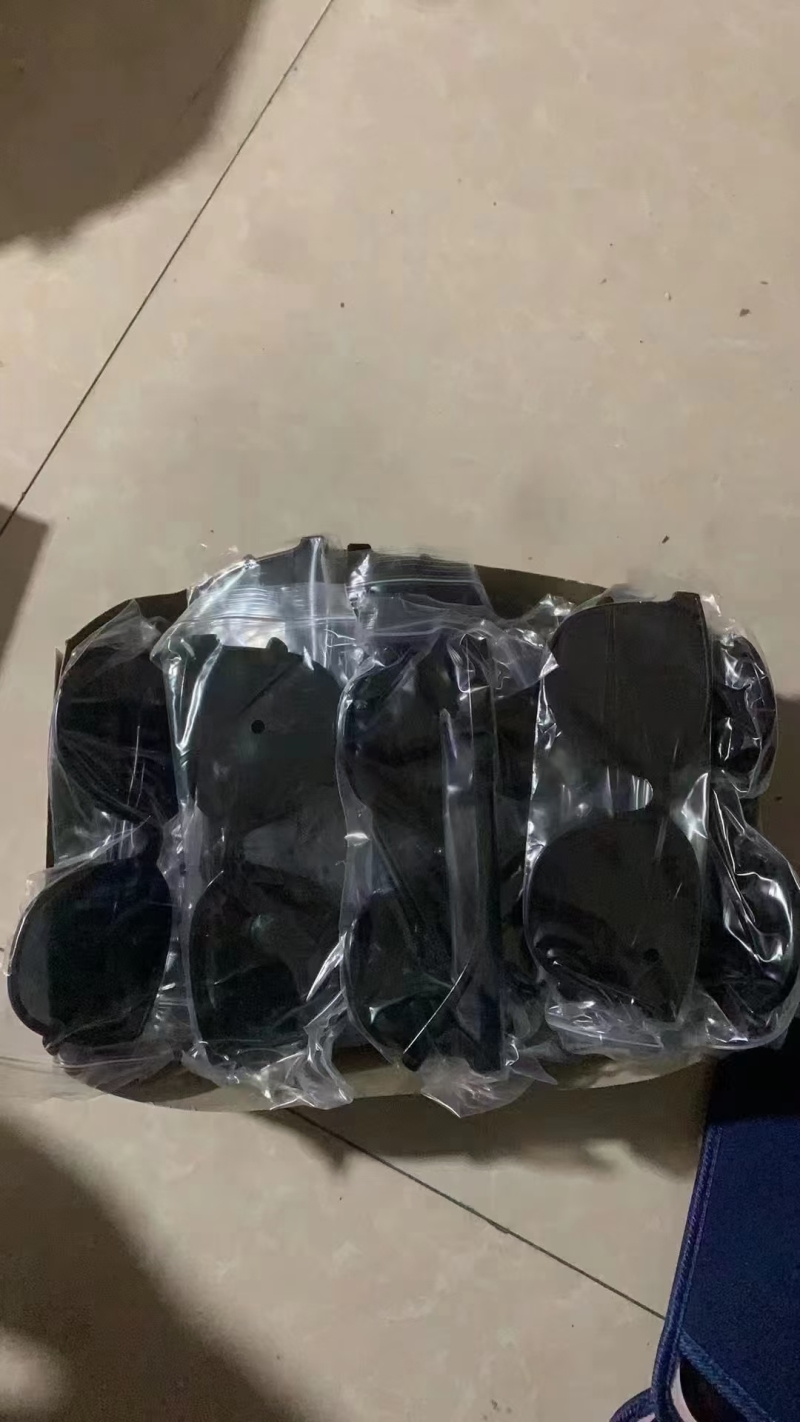 戴套墨镜最后5000套，一箱500套，最后10箱，