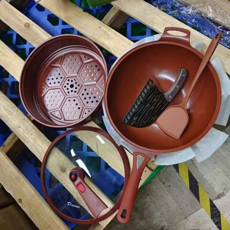 清仓甩货：迪硕品牌陶瓷合金套装锅三百套，标价1168，现几十块钱便宜处理
