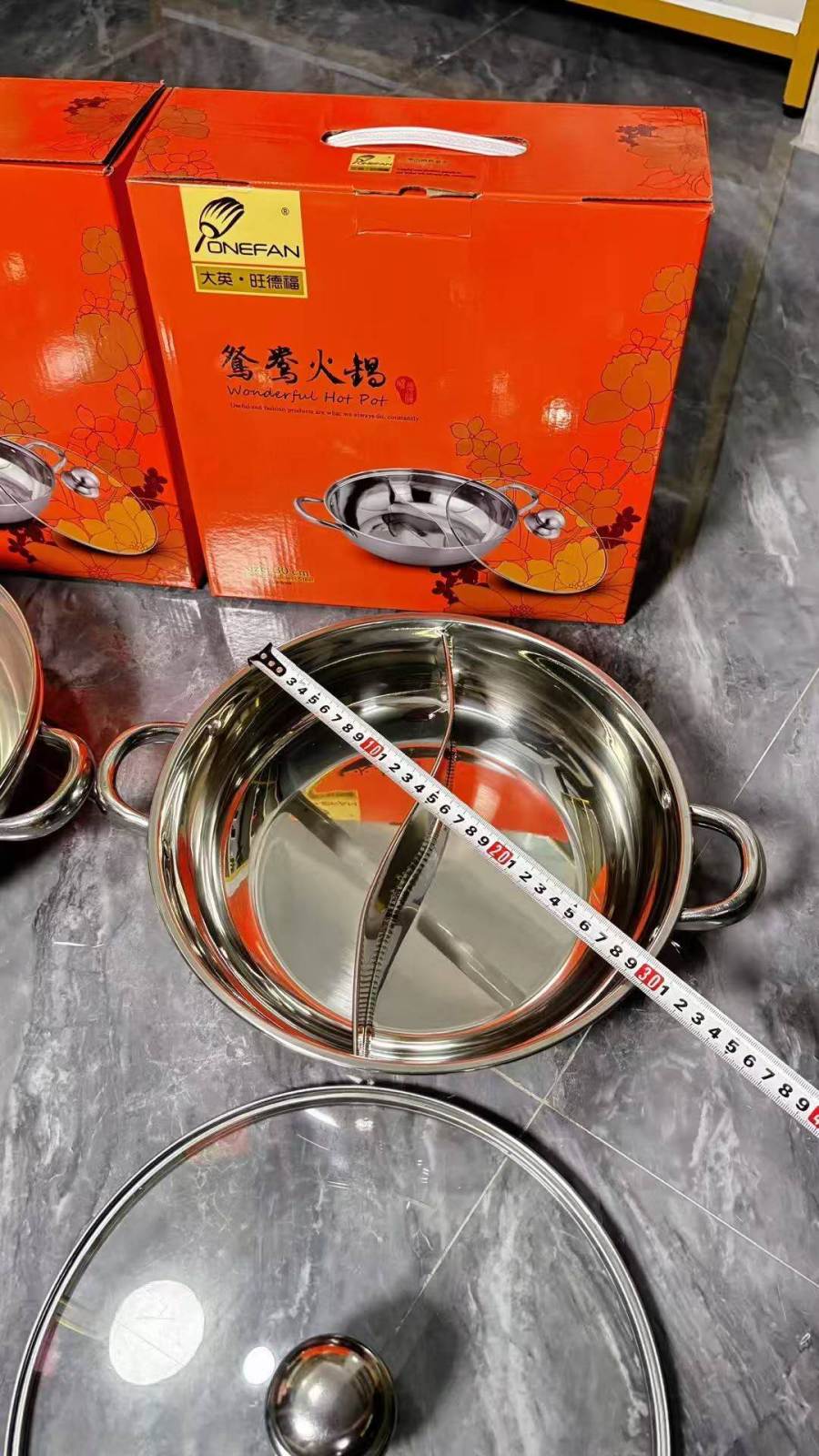 30cm复合钢鸳鸯锅最后170个,原箱彩盒包装 💰15元一个