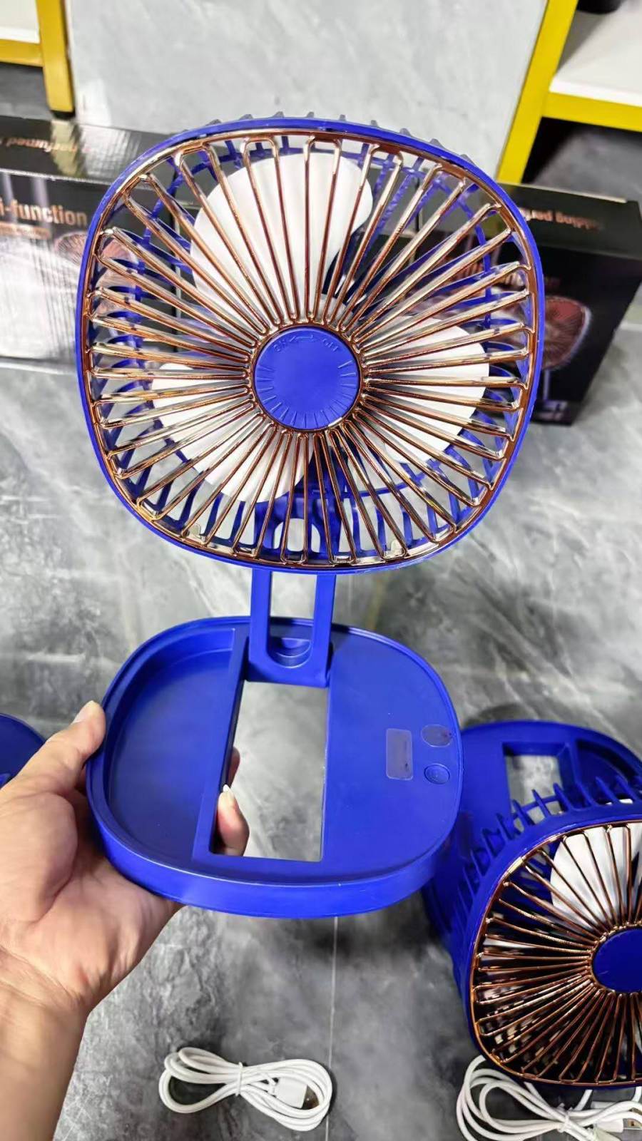(充电)折叠风扇1000台 原件处理 清货几块钱，手慢无
