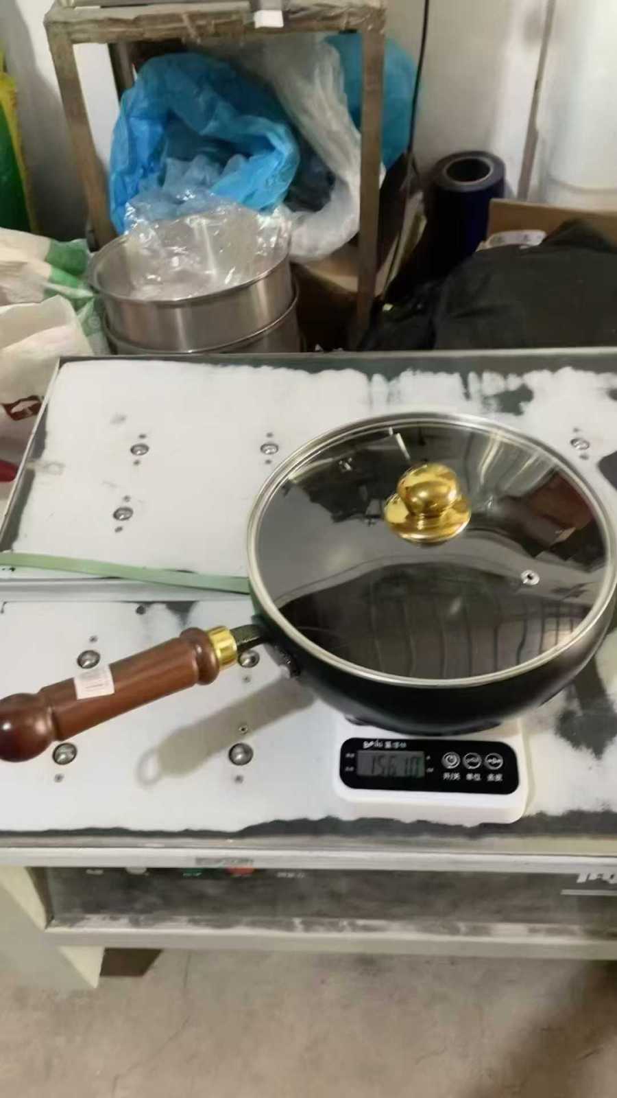 最后800个爆款大肚锅，原箱原件，电商盒包装，一件20个装，特价23?? 电话微信同号15515665791 主做全品类五金百货，小电器，更多商品，欢迎国内外友人，前来加微咨询洽谈合作。