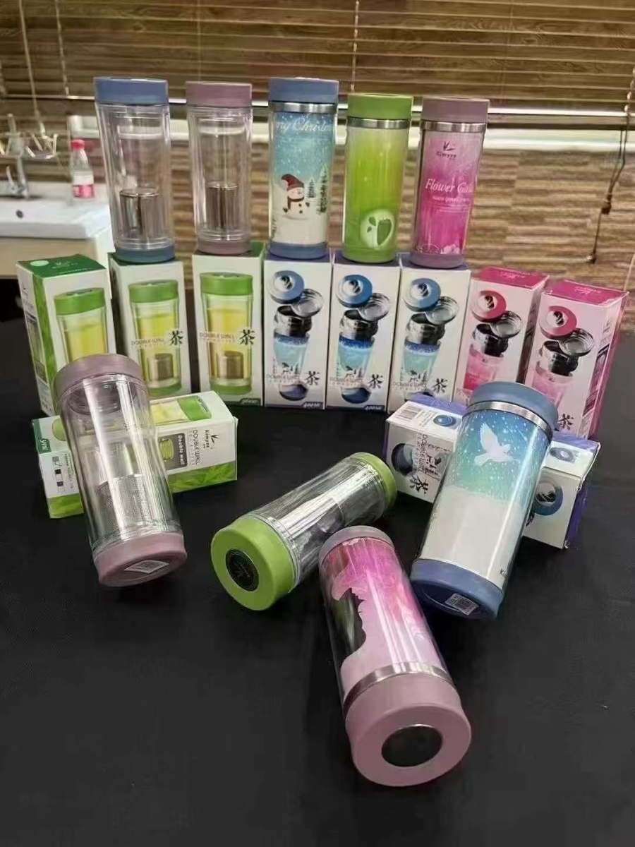 泡茶杯入库15000个，原箱原件，带滤网可以泡茶养生，特价2.9💰
