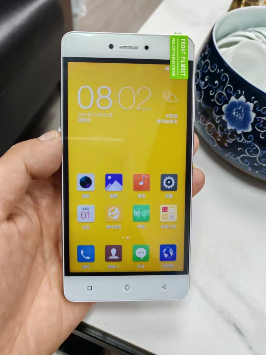 金立F100手机，可刷国际版软件，全新全套，2+32真实内存。1200套现货！价格美丽！